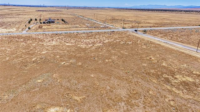 51205 W 170th Street, Lancaster, CA 93536