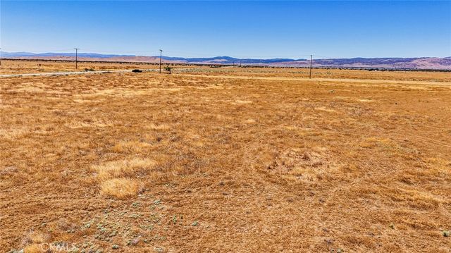 51205 W 170th Street, Lancaster, CA 93536