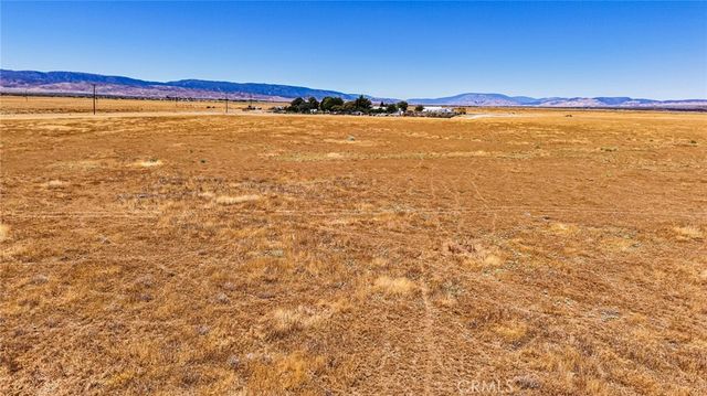 51205 W 170th Street, Lancaster, CA 93536