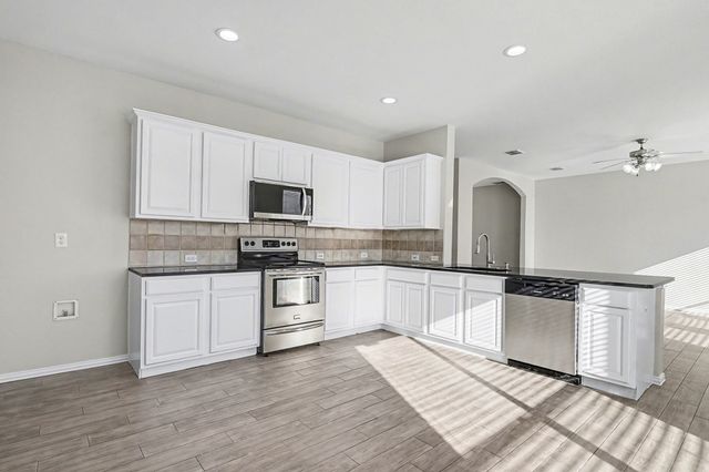 2020 Natchez Drive, Forney, TX 75126