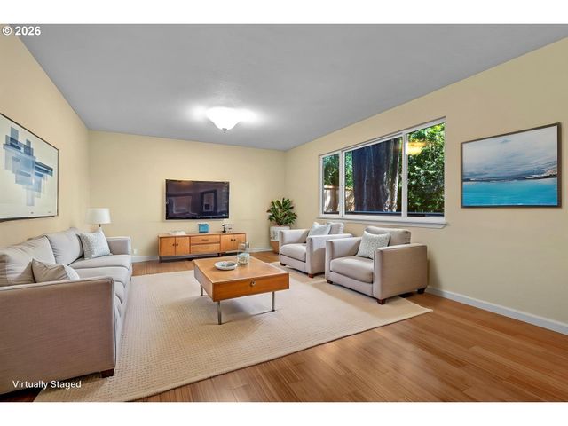 5425 Sw CAMERON Rd, Portland, OR 97221