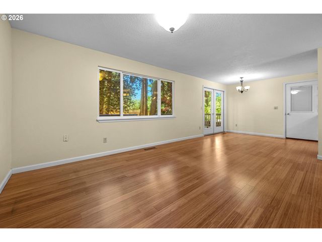 5425 Sw CAMERON Rd, Portland, OR 97221