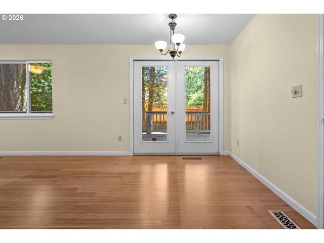 5425 Sw CAMERON Rd, Portland, OR 97221