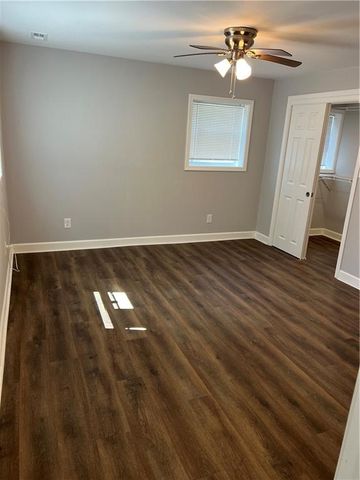 988 Tamarack Trail, Forest Park, GA 30297