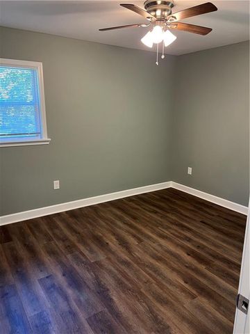 988 Tamarack Trail, Forest Park, GA 30297