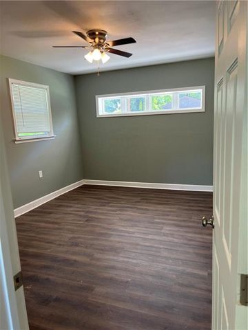988 Tamarack Trail, Forest Park, GA 30297