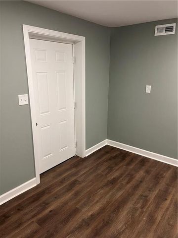 988 Tamarack Trail, Forest Park, GA 30297