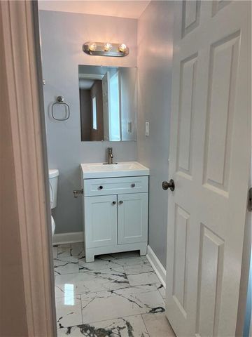 988 Tamarack Trail, Forest Park, GA 30297