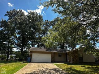 1821 Rich Road, Jonesboro, AR 72401