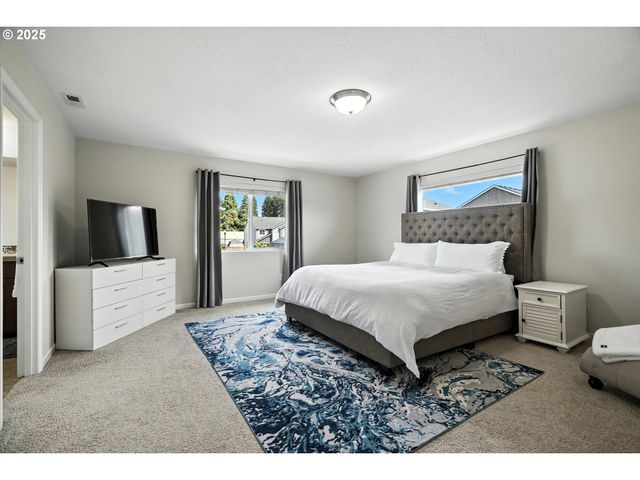 33321 Sw HOLLAND Dr, Scappoose, OR 97056