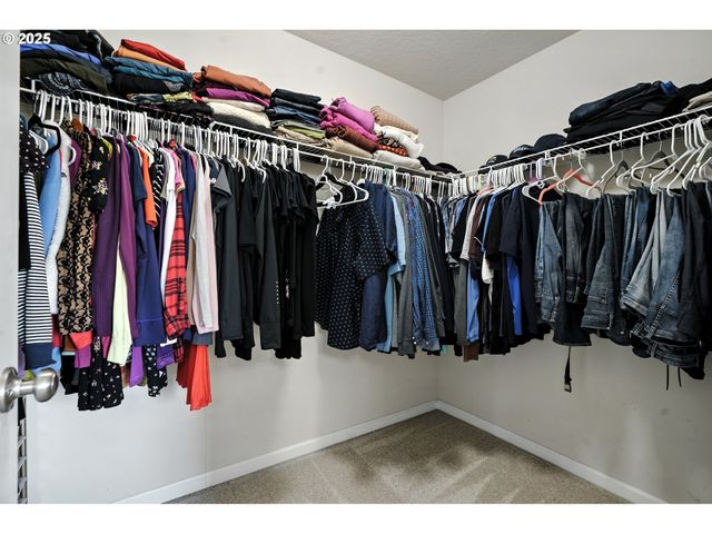 33321 Sw HOLLAND Dr, Scappoose, OR 97056