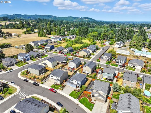 33321 Sw HOLLAND Dr, Scappoose, OR 97056