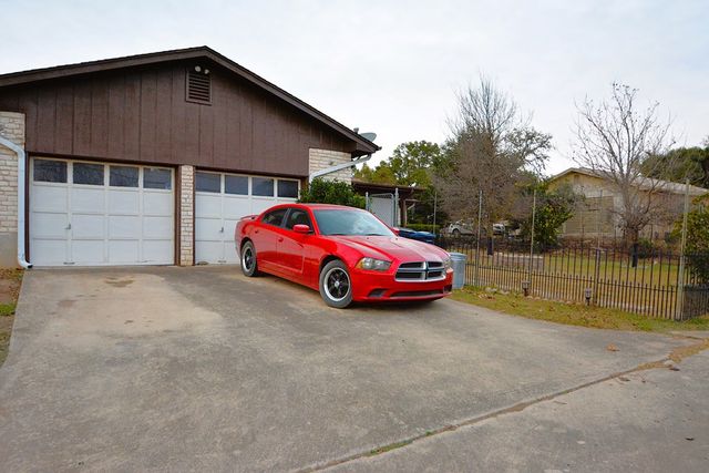 306 Ranchero Rd, Kerrville, TX 78028