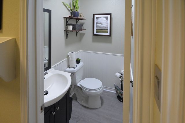 306 Ranchero Rd, Kerrville, TX 78028