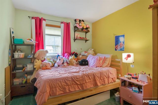 78 Forest Drive, Pequannock Township, NJ 07444