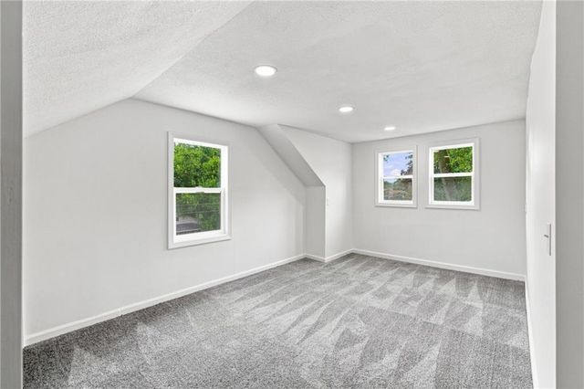 2800 S 8th Terrace, Kansas City, KS 66103
