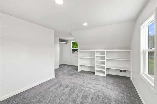 2800 S 8th Terrace, Kansas City, KS 66103