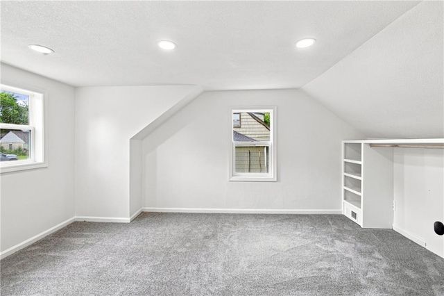 2800 S 8th Terrace, Kansas City, KS 66103