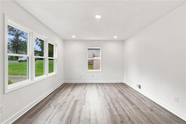 2800 S 8th Terrace, Kansas City, KS 66103