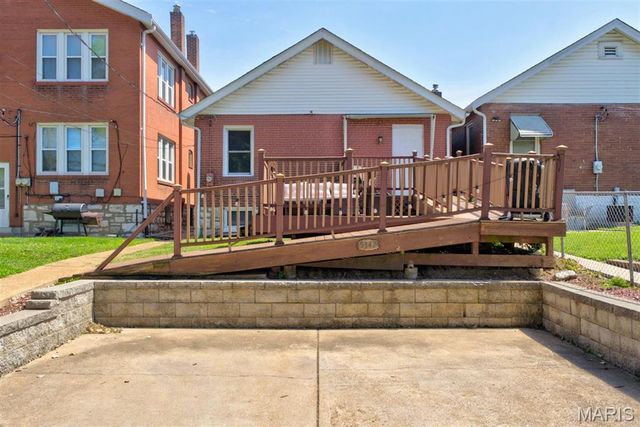 5342 Loughborough Avenue, St Louis, MO 63109