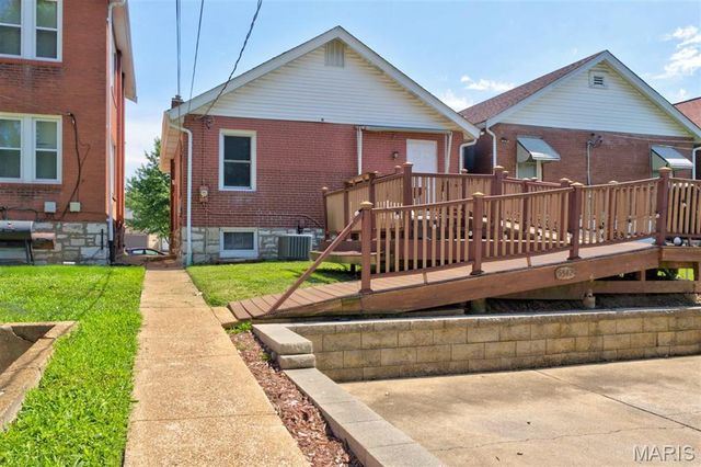 5342 Loughborough Avenue, St Louis, MO 63109