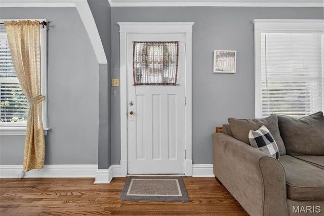5342 Loughborough Avenue, St Louis, MO 63109