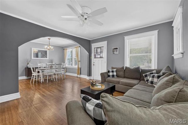 5342 Loughborough Avenue, St Louis, MO 63109