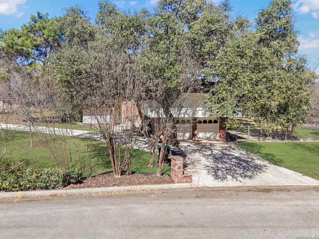 301 SAGECREST, San Antonio, TX 78232