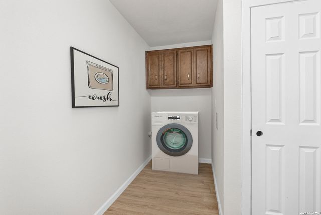 301 SAGECREST, San Antonio, TX 78232