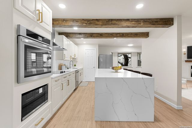 301 SAGECREST, San Antonio, TX 78232