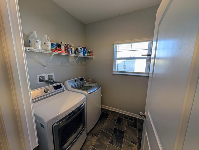 5971 Wynnewood Drive, Grove City, OH 43123