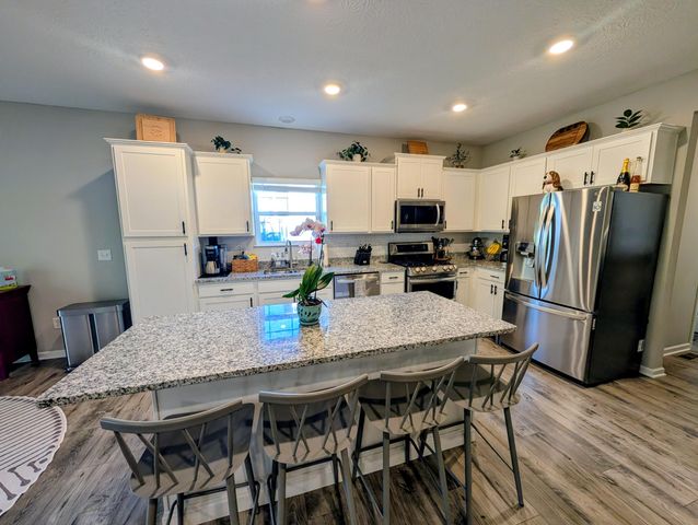 5971 Wynnewood Drive, Grove City, OH 43123