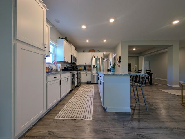 5971 Wynnewood Drive, Grove City, OH 43123