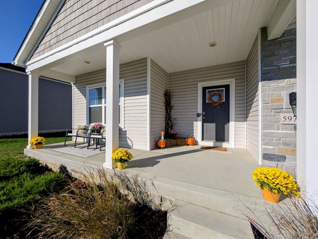 5971 Wynnewood Drive, Grove City, OH 43123