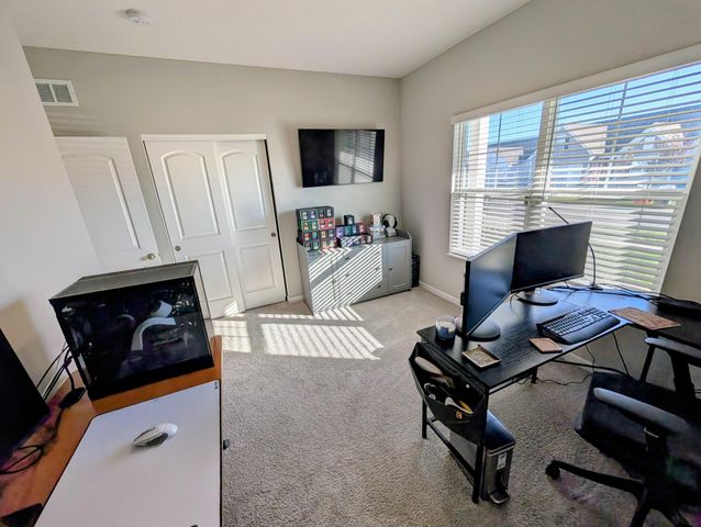 5971 Wynnewood Drive, Grove City, OH 43123