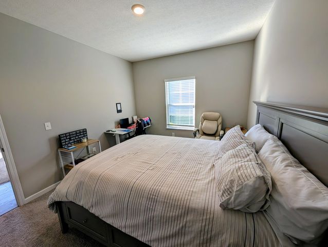 5971 Wynnewood Drive, Grove City, OH 43123