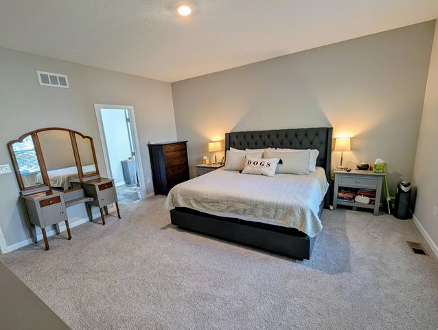 5971 Wynnewood Drive, Grove City, OH 43123