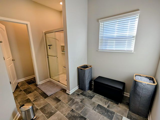 5971 Wynnewood Drive, Grove City, OH 43123