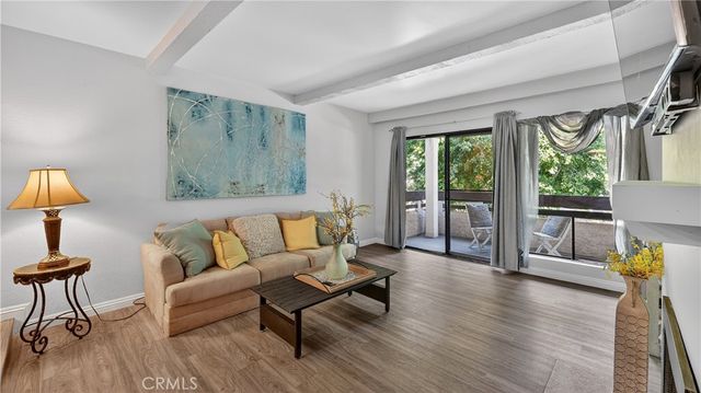 21372 Brookhurst 626, Huntington Beach, CA 92646