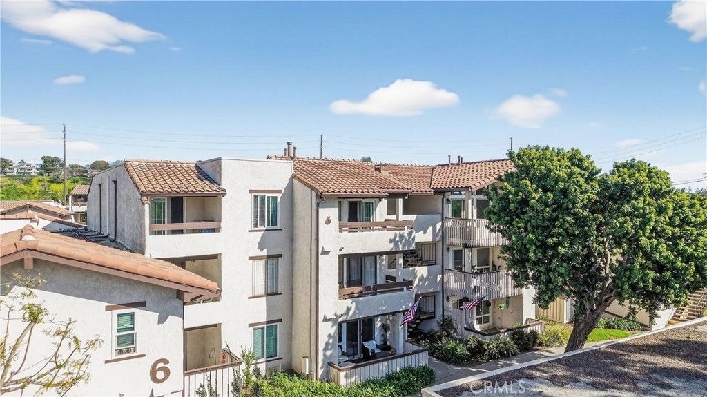 21372 Brookhurst 626, Huntington Beach, CA 92646