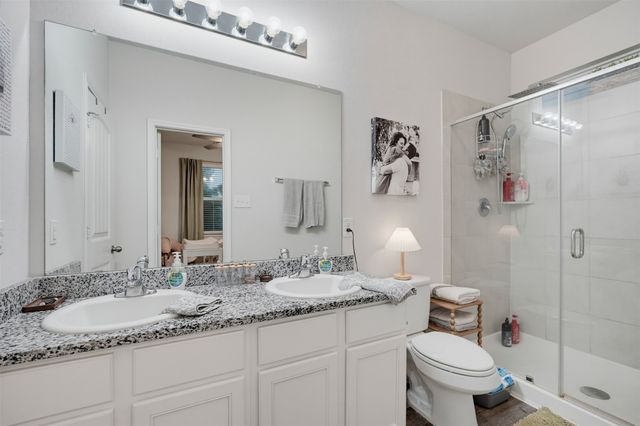 5525 Willamette Drive, Fort Worth, TX 76119
