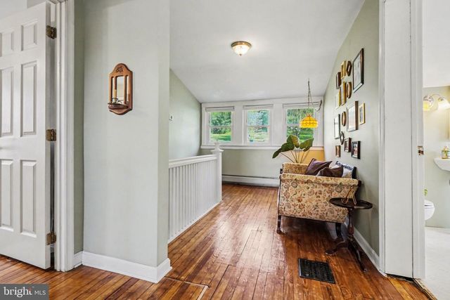 321 WALNUT ST, Lemoyne, PA 17043