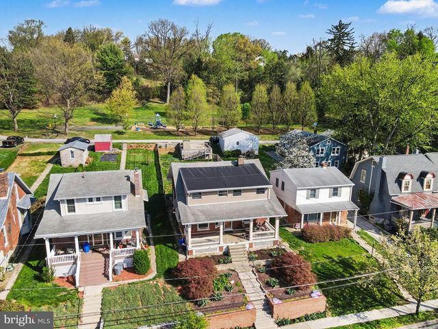 321 WALNUT ST, Lemoyne, PA 17043