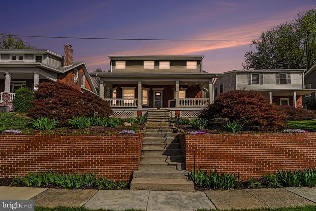 321 WALNUT ST, Lemoyne, PA 17043
