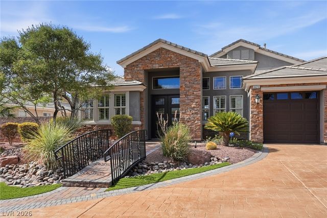 8420 Cedar Mill Falls Court, Las Vegas, NV 89143