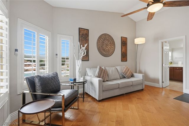 8420 Cedar Mill Falls Court, Las Vegas, NV 89143