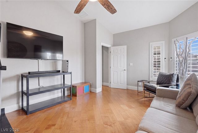 8420 Cedar Mill Falls Court, Las Vegas, NV 89143