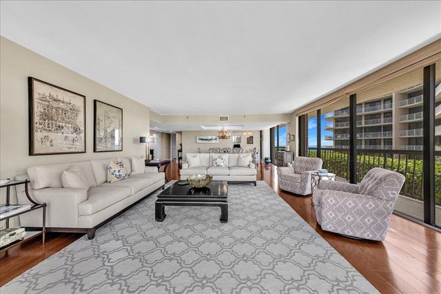 3390 S Ocean Boulevard 2010, Palm Beach, FL 33480