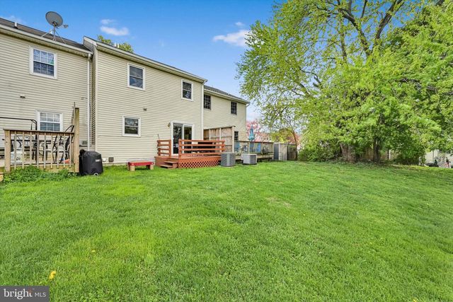 61 BROOKFIELD RD, Lititz, PA 17543