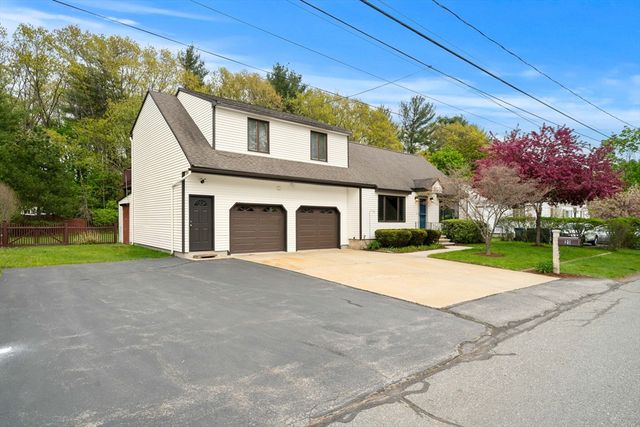 20 Euclid Rd, Tewksbury, MA 01876